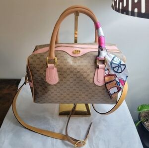 RARE Authentic Gucci bag with strap
